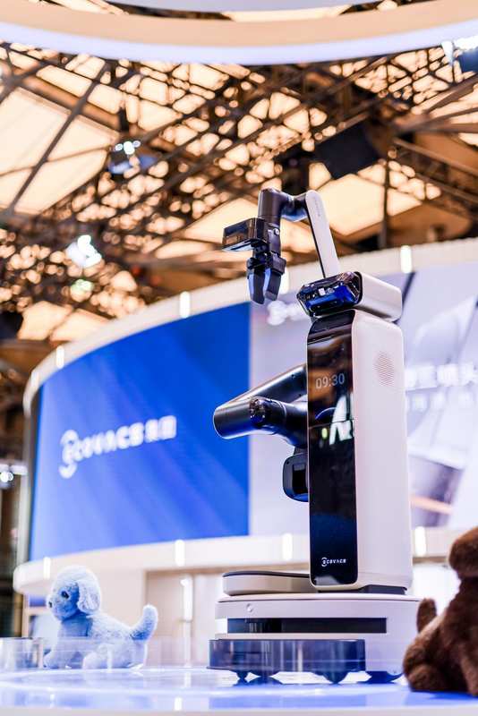  AWE2026盛会开启，科沃斯具身智能新篇章；八界管家机器人首次亮相，引领家庭服务变革。 IT技术 AWE2026盛会开启，科沃斯具身智能新篇章；八界管家机器人首次亮相，引领家庭服务变革。 IT技术