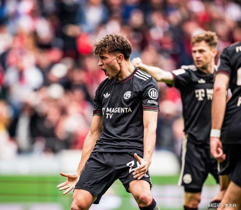  战术博弈下的极限翻盘：拜仁逆转与皇马失利的深度透视 体育新闻