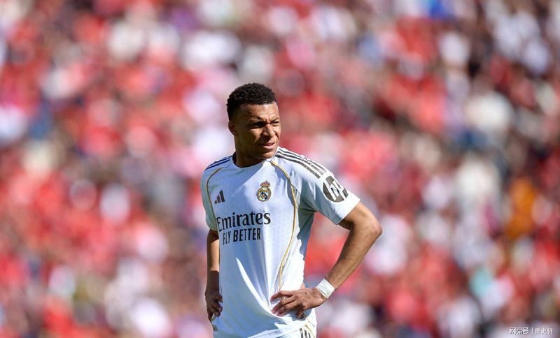  战术博弈下的极限翻盘：拜仁逆转与皇马失利的深度透视 体育新闻