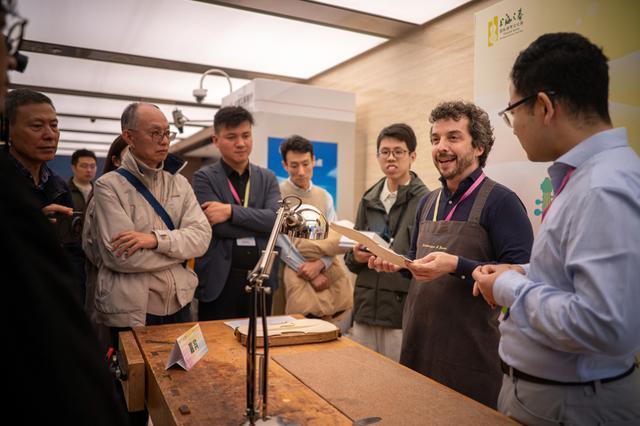  当一把琴穿越三百年：那些让普通人也能触摸的艺术温度 文化旅游