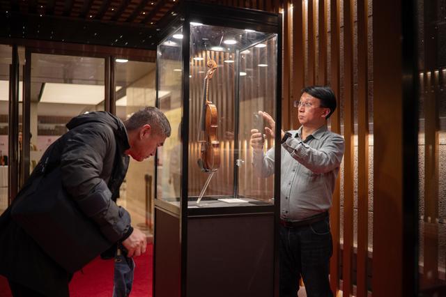  当一把琴穿越三百年：那些让普通人也能触摸的艺术温度 文化旅游
