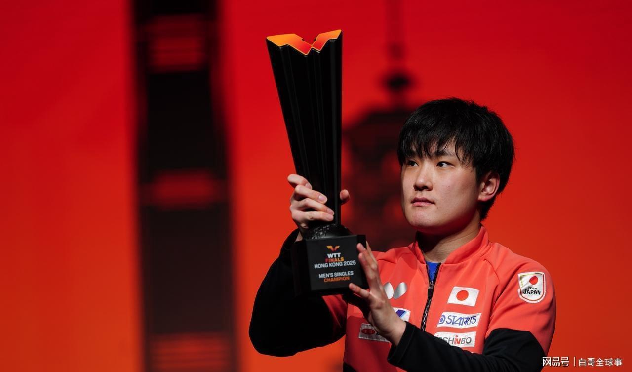  从宠儿到弃子：归化选手的制度性困境深度解析 体育新闻