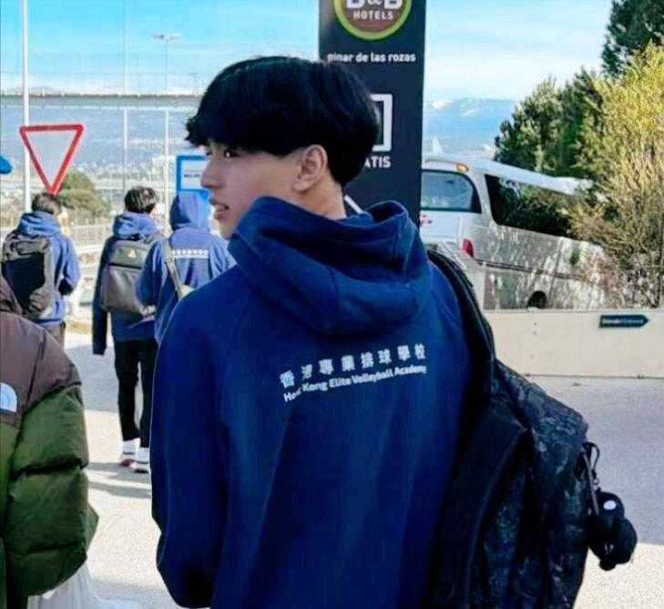  从单亲妈妈到被儿子宠溺：张柏祺十五年亲子教育的深层逻辑 情感心理