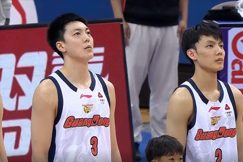 CBA技术深度解析：广东逆转青岛的战术密码与关键时刻