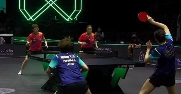  技术解码：陈梦王曼昱3-2险胜背后的战术博弈与临场应变 体育新闻