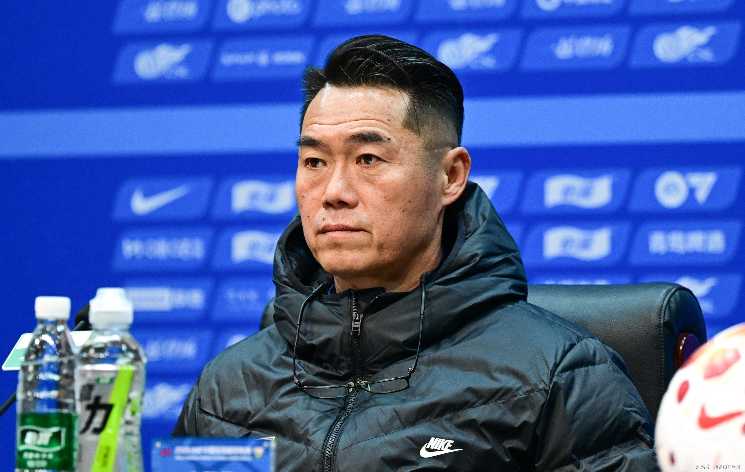  战术崩塌与体系失灵：山东泰山「克雷桑依赖症」的技术解剖 体育新闻