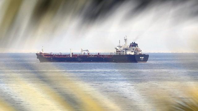  【深度解析】无限期中止与资金冻结：美伊新协议的深层博弈 新闻